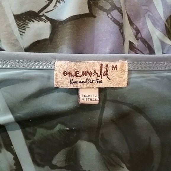 Dress - Picture 4 of 4